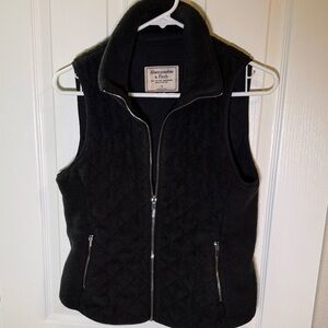 Abercrombie & Fitch Dark Quilted Vest